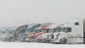 Trucks Stranded During Winter Drayage